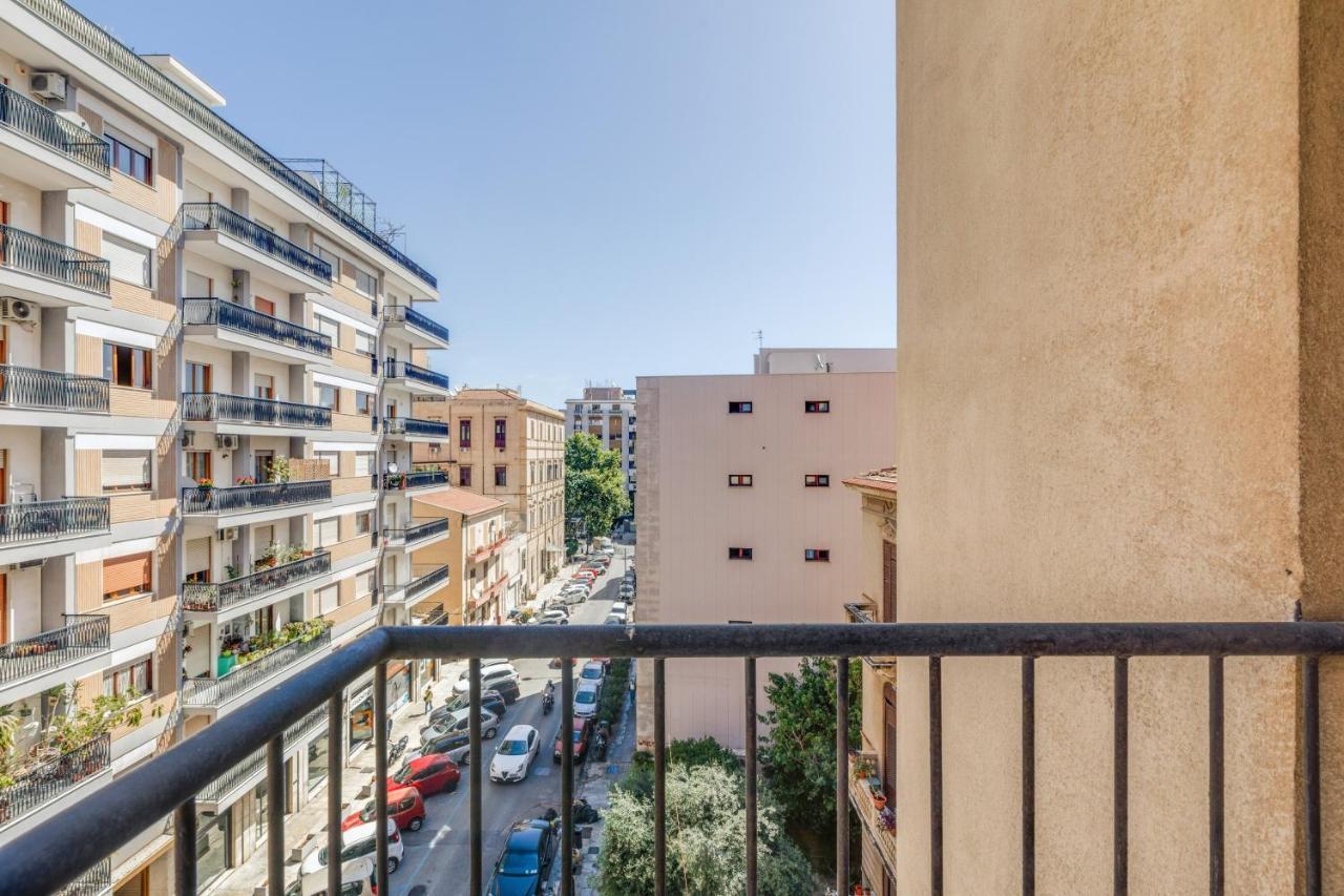 Residenza Dei Poeti - Roomy And Modern Flat Palermo Exteriér fotografie