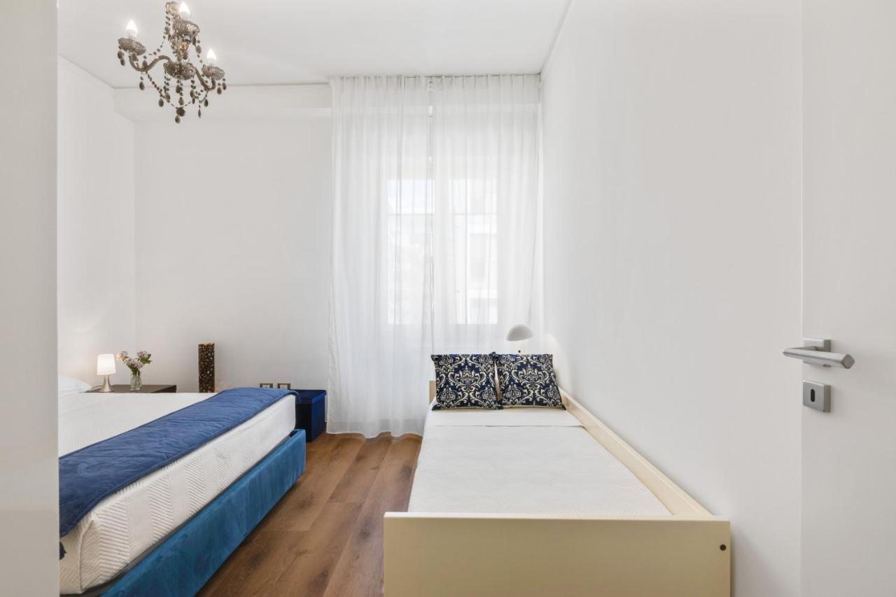 Residenza Dei Poeti - Roomy And Modern Flat Palermo Exteriér fotografie
