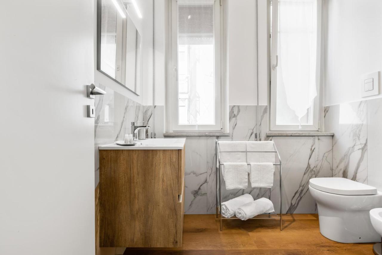 Residenza Dei Poeti - Roomy And Modern Flat Palermo Exteriér fotografie